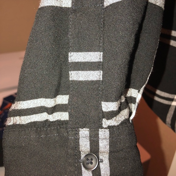 Time and Tru black and white striped top - Picture 3 of 6